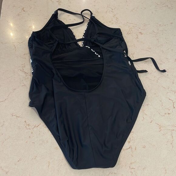 Athena surplice slimming aztec one piece swimsuit SZ 16 - Picture 5 of 9